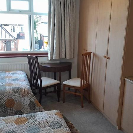 Edgware B&B Barnet Dış mekan fotoğraf